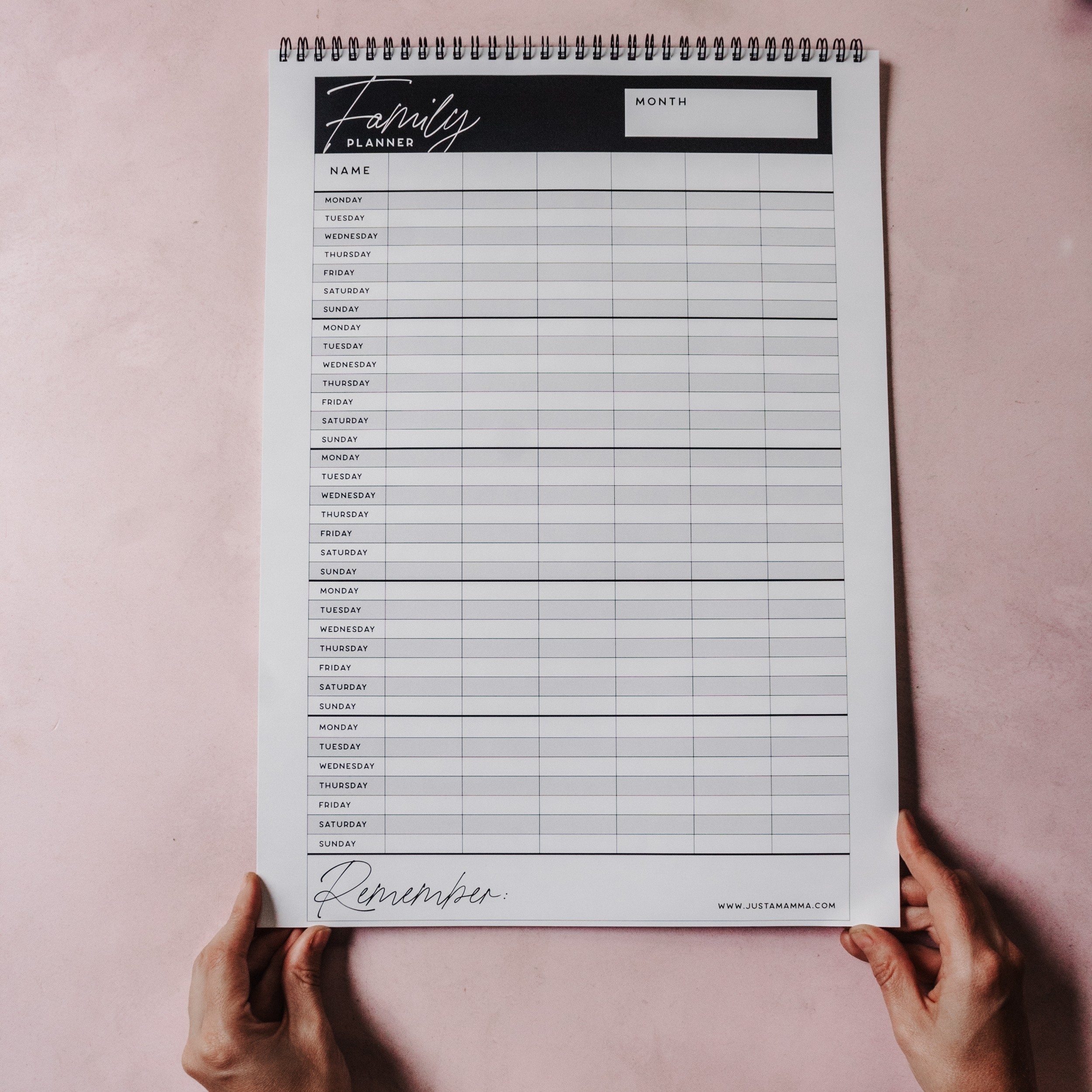 Print Your FREE Family Planner Here 